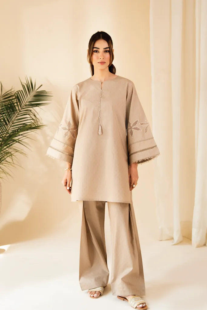 hania amir casual dresses Hania Amir Designer Dressess Mere Humsafar || Hania Amir Dress Designs 2023 || Hania Aamir Outfit ||