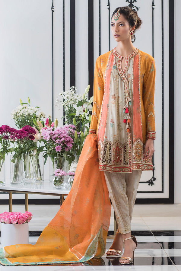 Undertones Khaadi Silk Angharkha