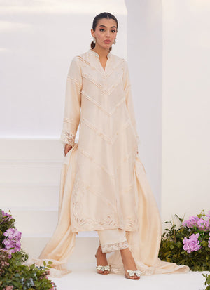 Zaza '24 - Tisele Ivory Pleated Raw Silk Shirt And Dupatta