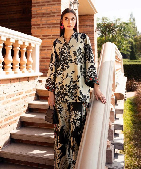 Unstitched Lawn '25 - 2 Piece - Printed Lawn Suit - 00U2TDY25V17