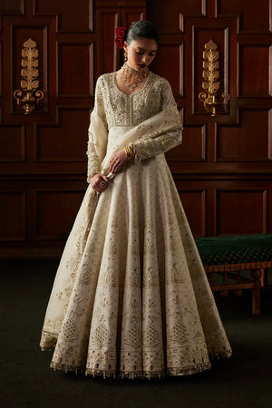 El Vento Luxury Formals '26 - OVIA
