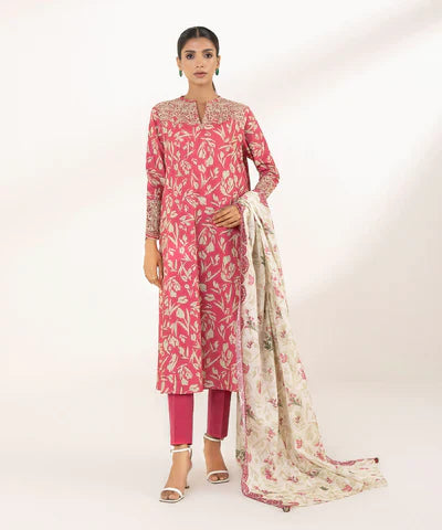 Lawn '24 - 2 Piece - Embroidered Lawn Suit 0U2Dedy24V11