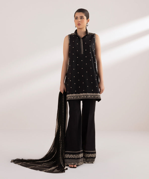 Monochrome '24-3 Piece - Embroidered Lawn Suit - 0U3Pebw24V42