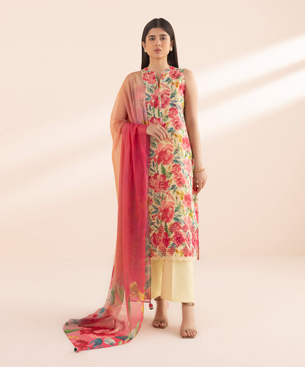 3 Piece - Embroidered Lawn Suit