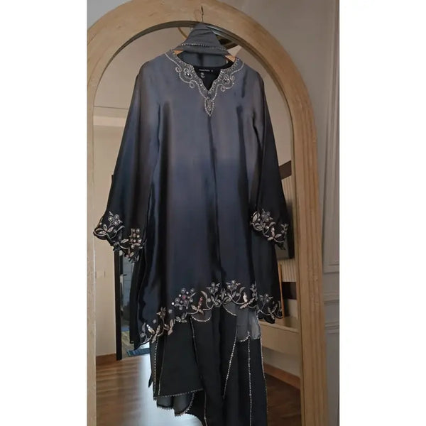 Occasion Wear '25 - Fleur (RTS)