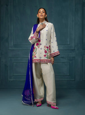 Luxury Pret '25 - Minal