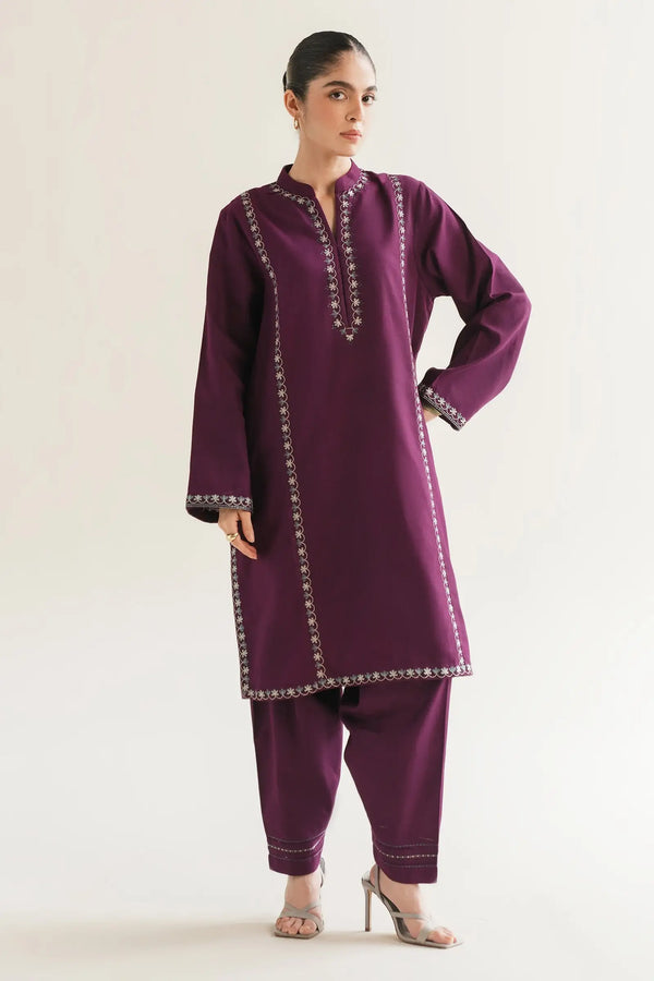 Basics A/W '25 - ZR25B0919