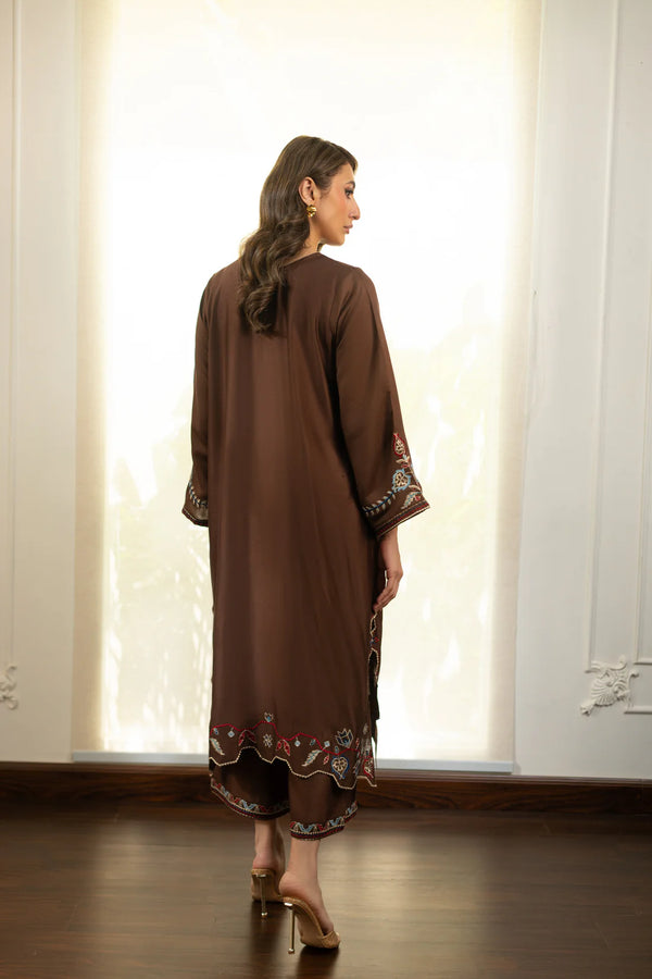 Twilight Reverie '25 - Mocha brown