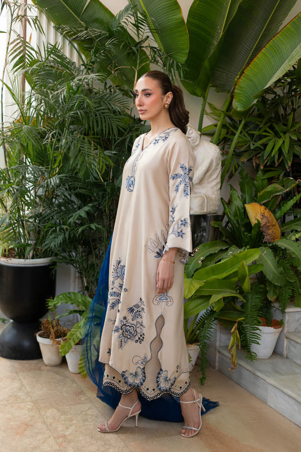 Twilight Reverie '25 - Bare & blue