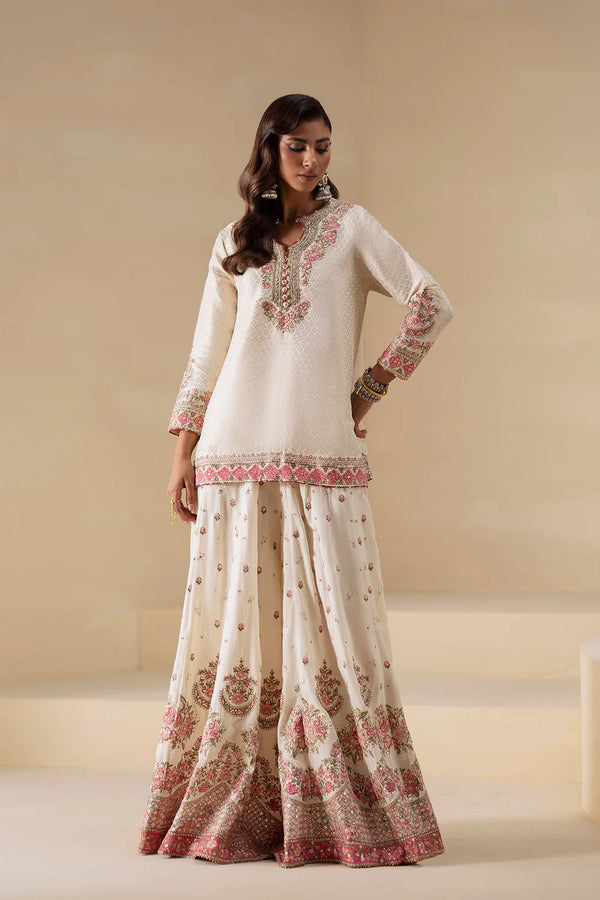 Boutique Collection AW '25 Drop II - EMBROIDERED SUIT | E0836/104/817
