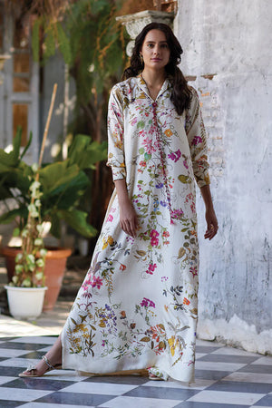 Resort Wear '25 - Graceful Luxe