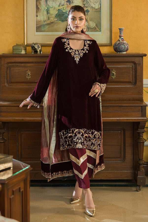 The Proposal 23 - Plum Velvet Kurta Shalwar Set (D-08)