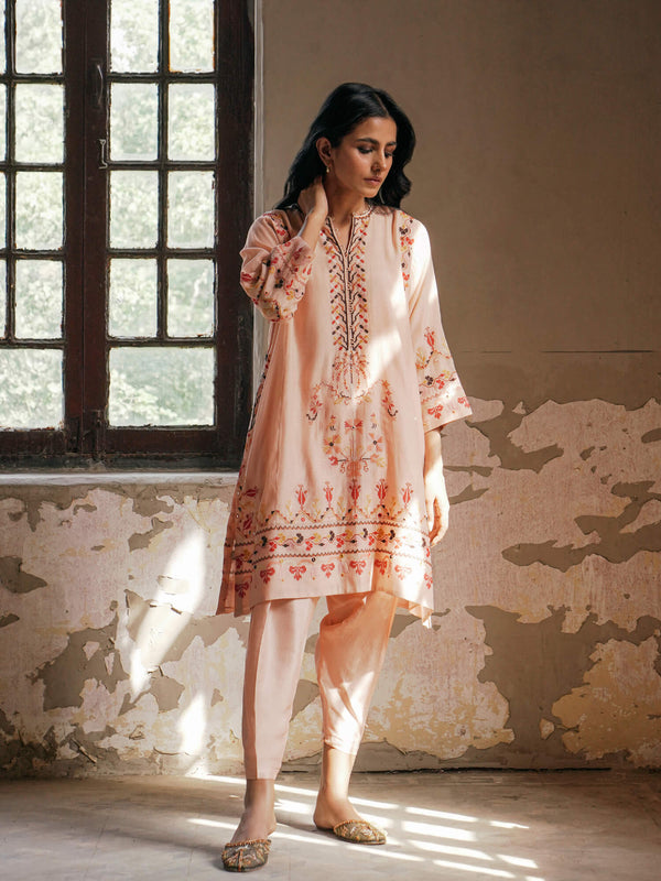 Miraka '23 - Naryman Kurti W/ Skinny Shalwar