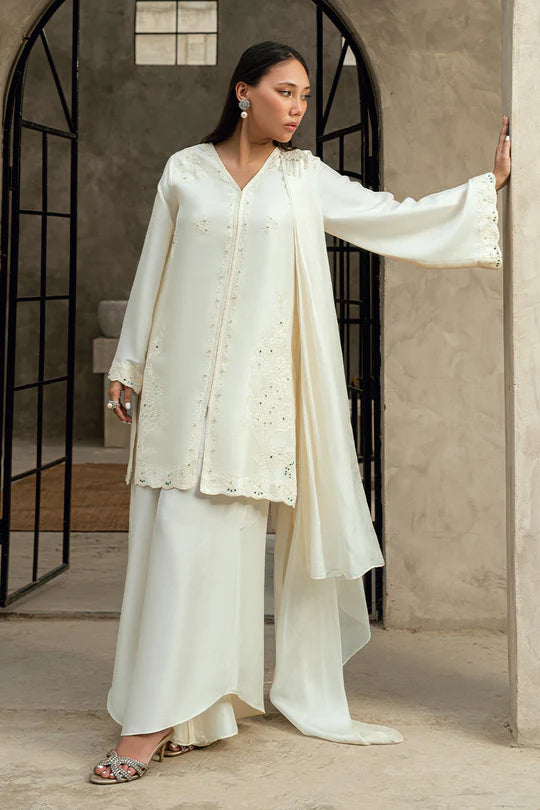 Luxus Luxury Pret '25 - Irza