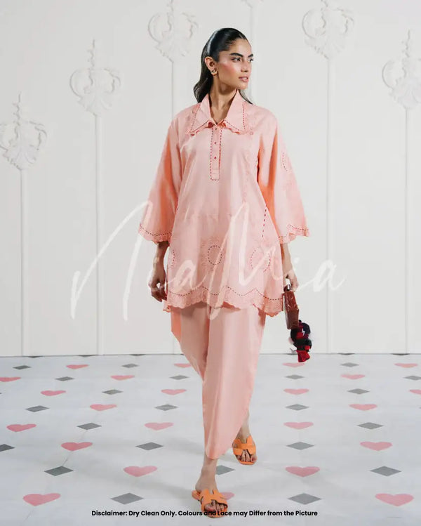 Cocoa Dreams '25 - Apricot