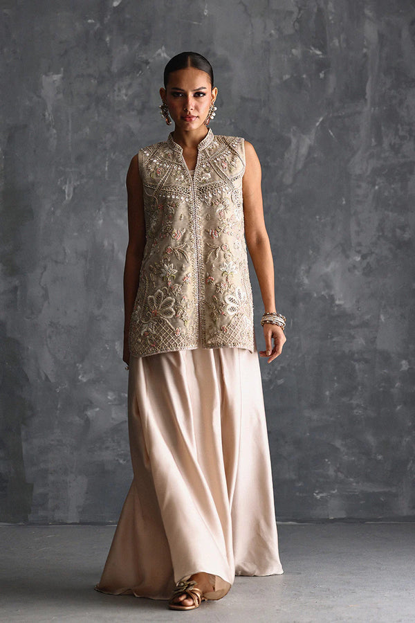 Vera Festive '25 - Roya