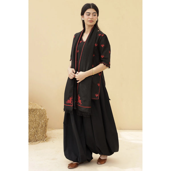 Fall Winter '25 - Black Sooti Outfit