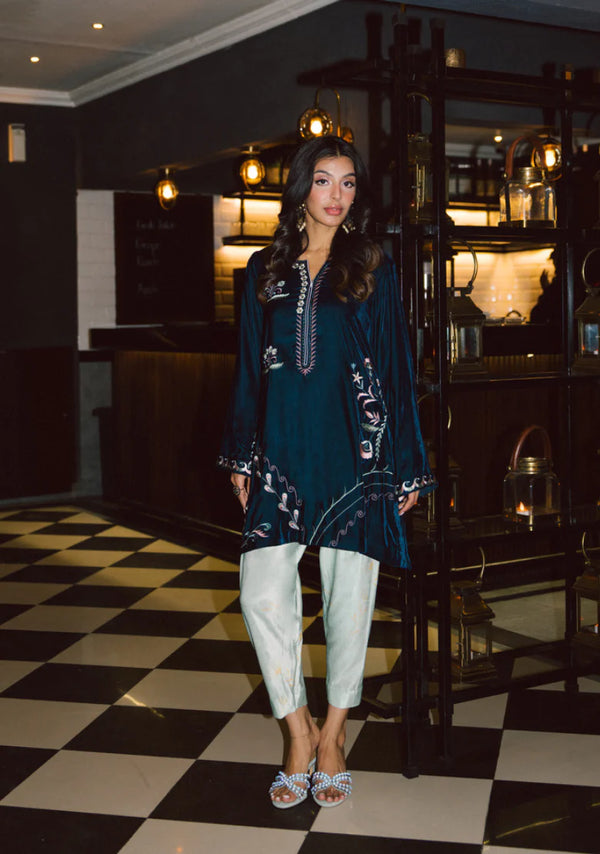 Velvet Luxe '25 - SOPHIE