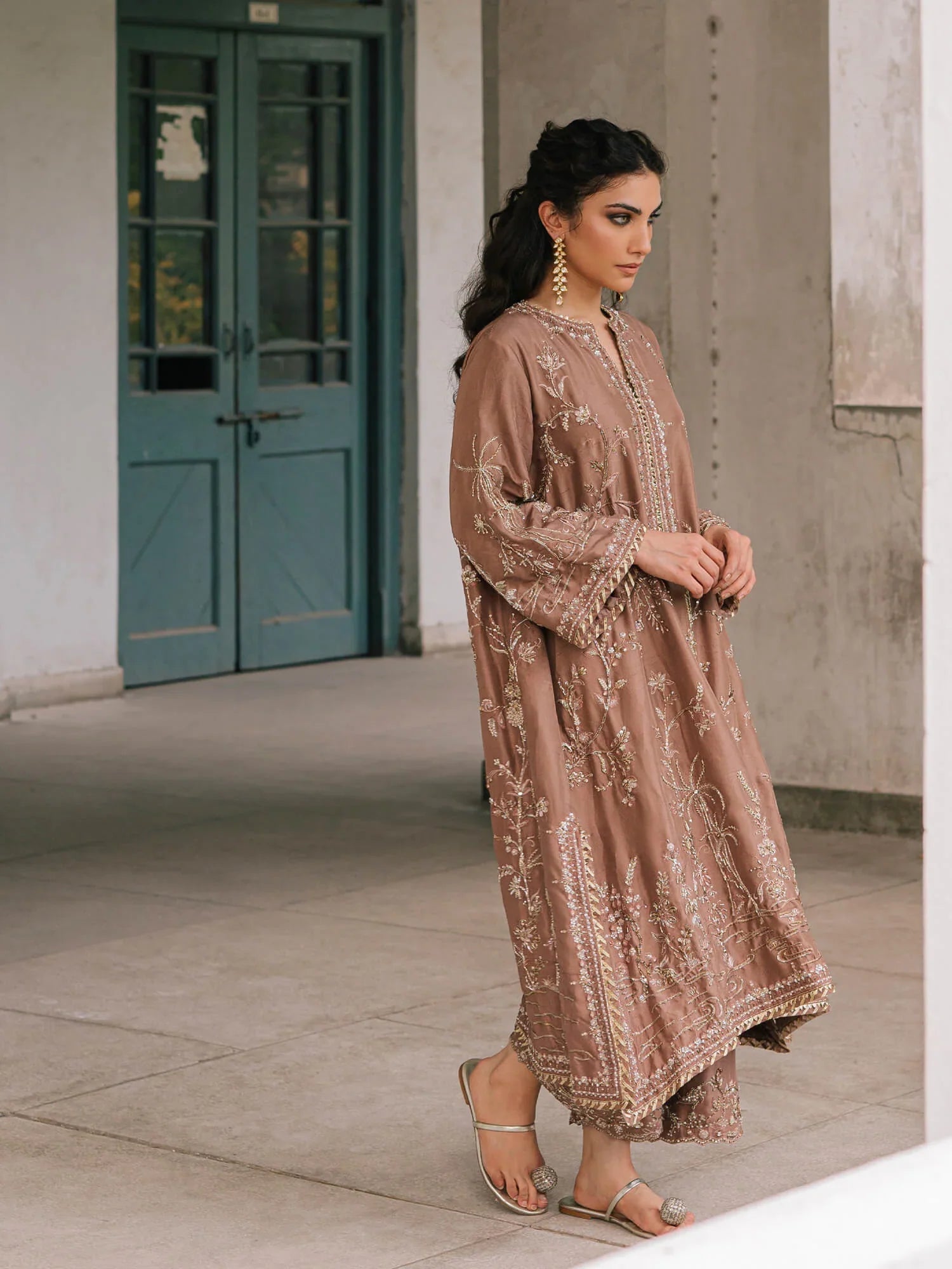 Misha sales lakhani kurtis