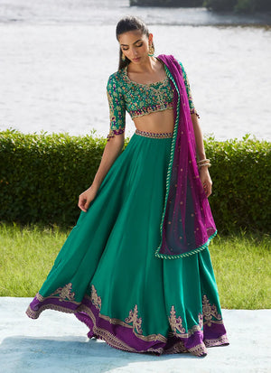 Mayna Festive Luxe Pret '25 - Amaranth Lehnga Choli