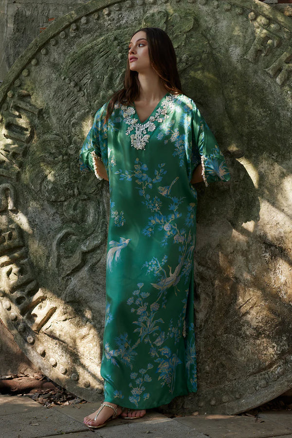 Resort Wear '25 - Ever Green Allure