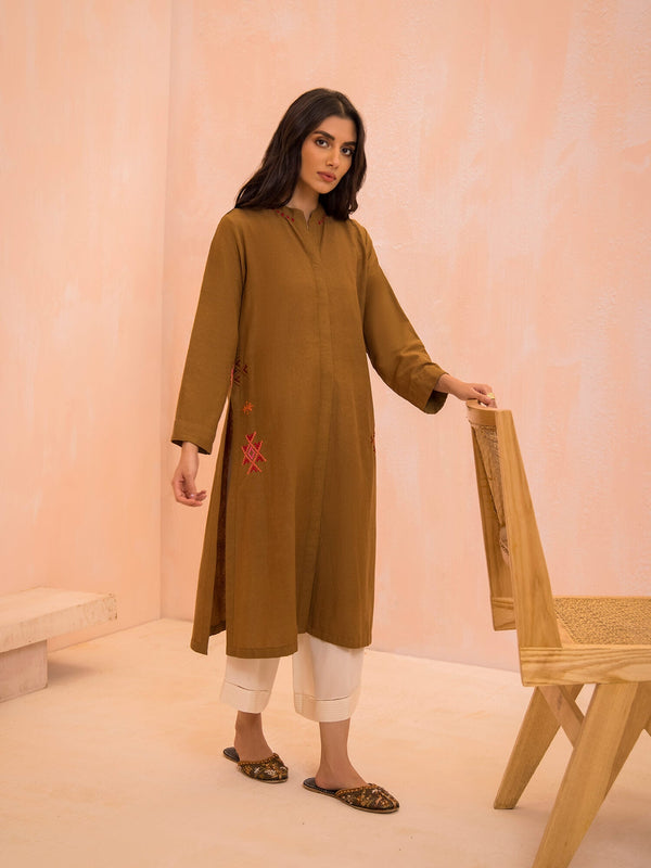 New Year Essentials - Palermo Kurti