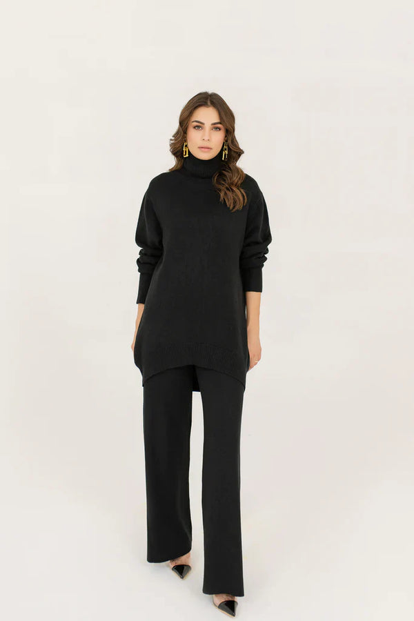 Autumn Winter '23 - Lamiya Black Suit