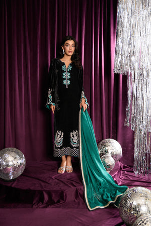 Mara Velvet Luxe '25 - Black Pearl