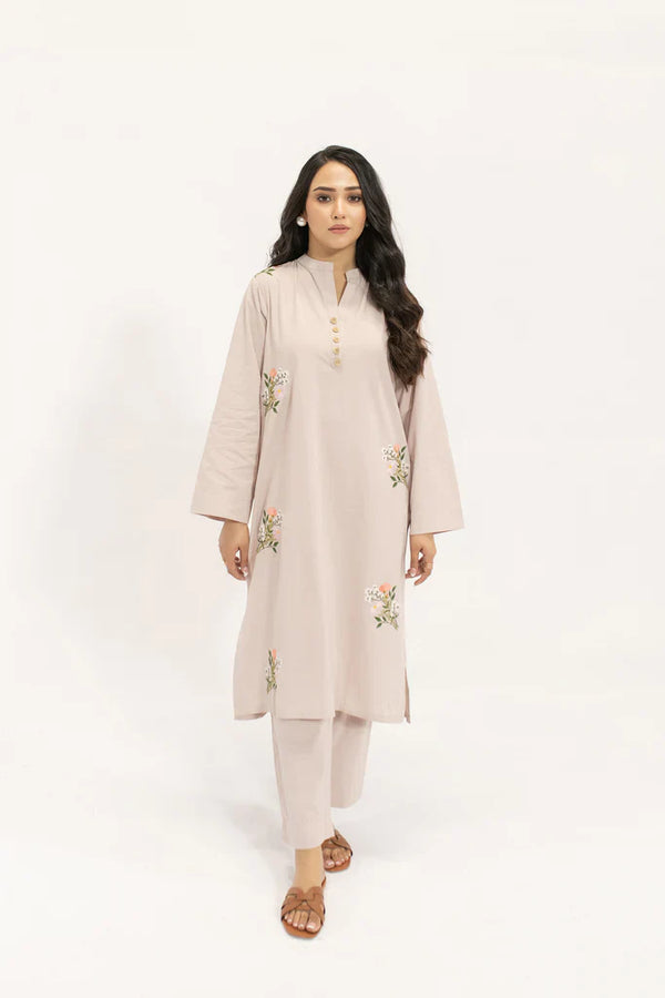 Spring Summer 24 - Zehra Tea Pink Suit With Floral Embroidery