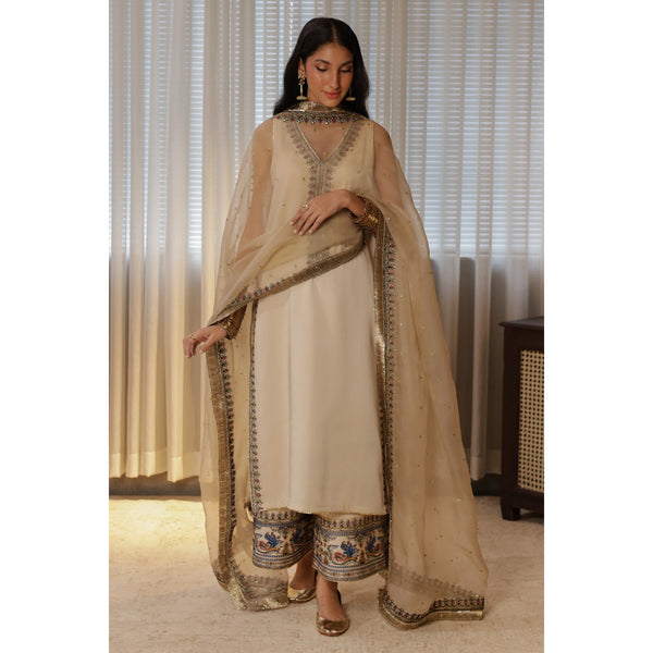 Champa '25 - Ivory Outfit