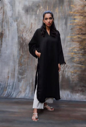Lookbook Vol 3 - The Zoe Shirt