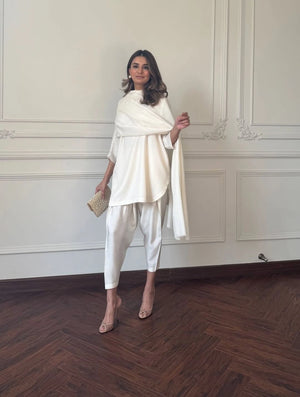 Luxe Edit '25 - Bare Set in White