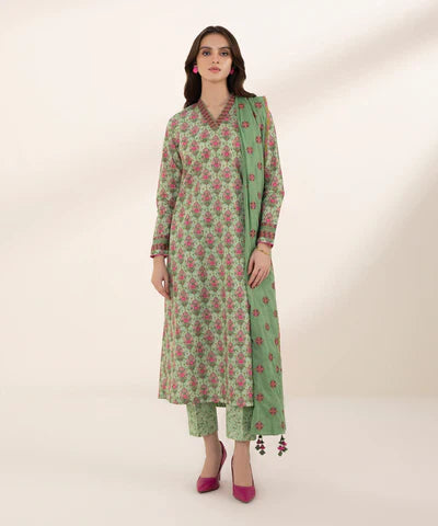 Lawn '24 - 3 Piece - Embroidered Lawn Suit U3Pedy24V129