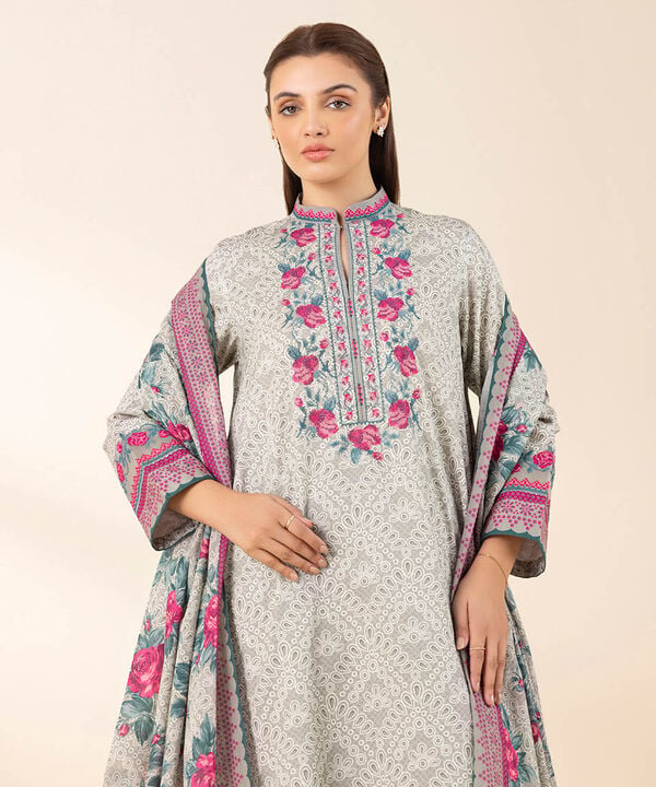 3 Piece - Embroidered Lawn Suit - U3PEDY25V126