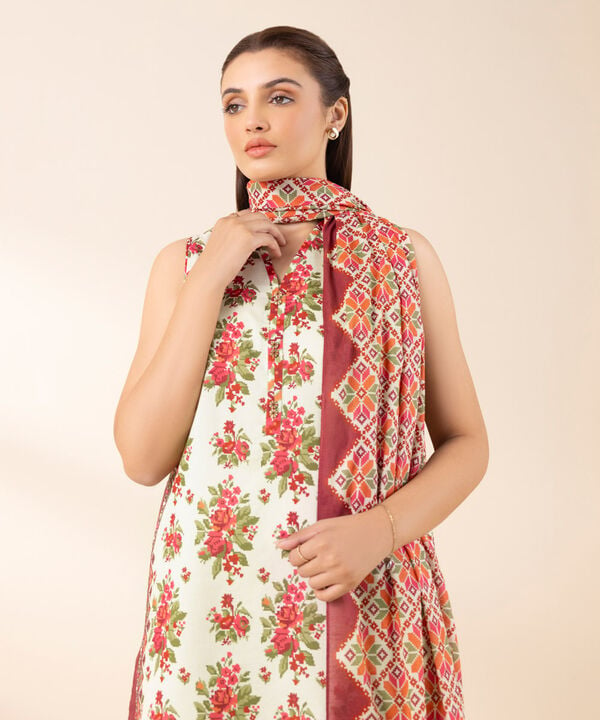 Unstitched Lawn '25 - 3 Piece - Embroidered Lawn Suit - U3PEDY25V132