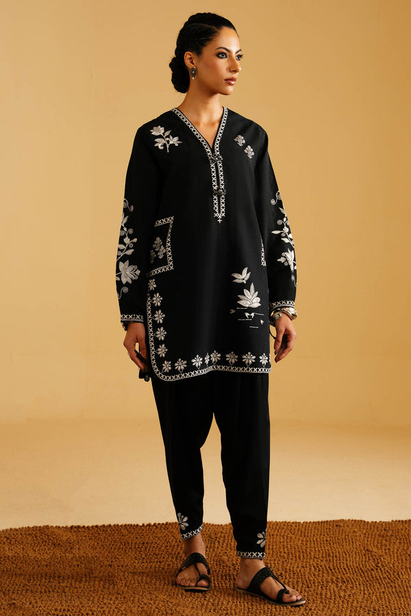 Essentials '25 - MEHER (ERW-21441)