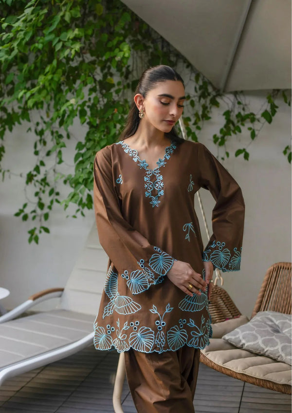 The Dusk Edit '25 - Amber