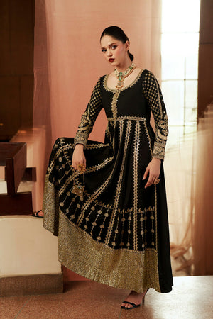 Women Boutique '26 - EMBROIDERED DRESS | E1209/104/902