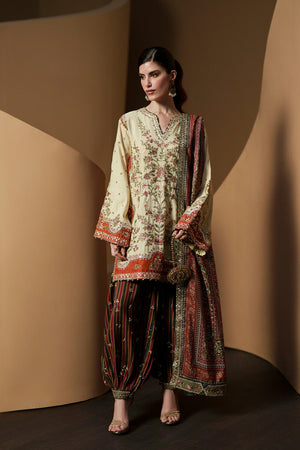 Boutique Collection HS '26 - EMBROIDERED SUIT | E1137/104/005