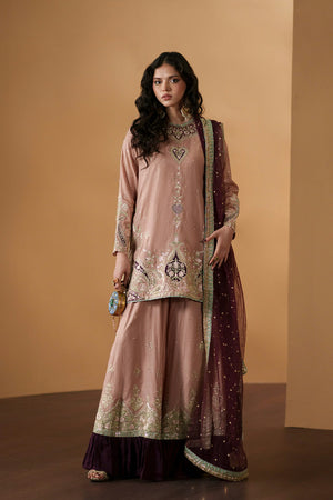 Boutique Collection HS '26 - EMBROIDERED SUIT | E1218/104/315
