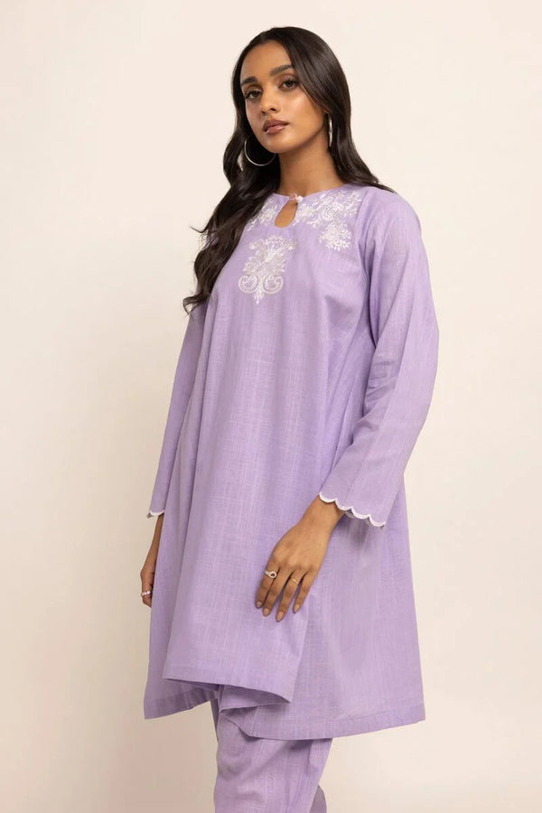 Winter Essentials 23 - Contemporary Kurta Eet23570