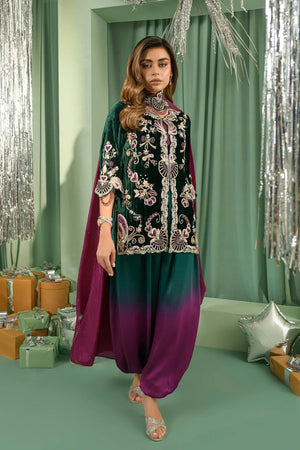 Lustre The Velvet Glow '26 - Emerald Eclair