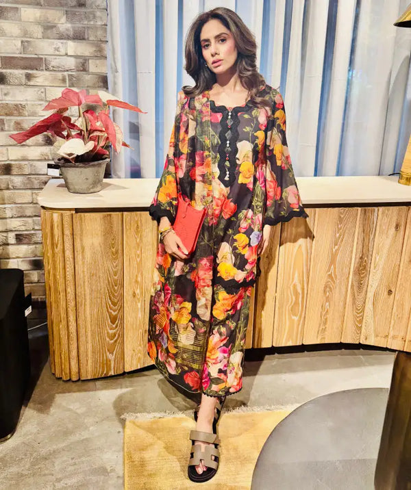 Mid Season Lawn '25 - Black Sweet Pea