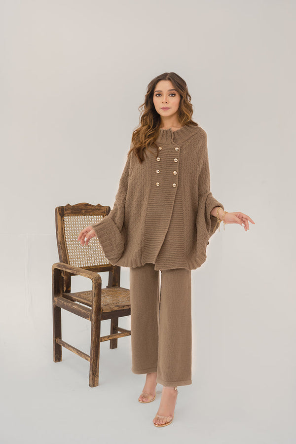 Autumn Winter '23 - Sabiah 2.0 Poncho Suit - RTS - Sale