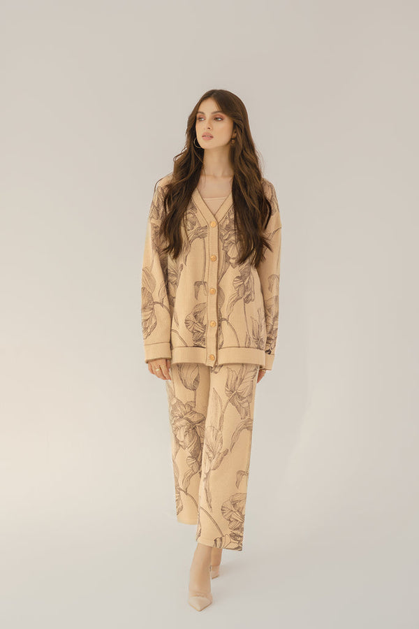 Hassal Autumn Winter '23 - Sasha Floral Knit Suit Beige