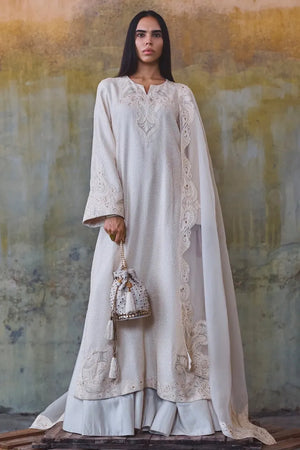 Diffusion '26 -Ivory thread and zari embroidered kurta set