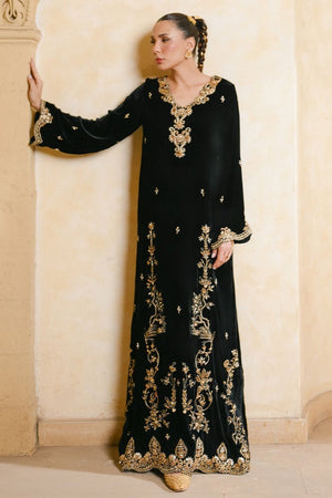 Qissa Luxury Velvets '26 - Khumar Kaftan