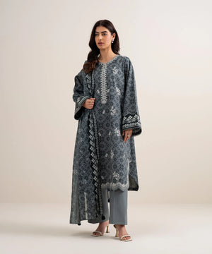 Summer '26 - 3 Piece - Embroidered Lawn Suit - 3PEDYS26V552