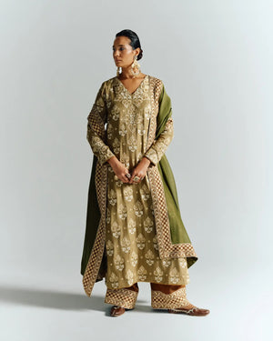 Diffusion Pre Fall '26 - PF-13