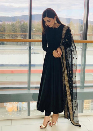 Celebrity Diaries | - Luxury Pret - Maya Ali -